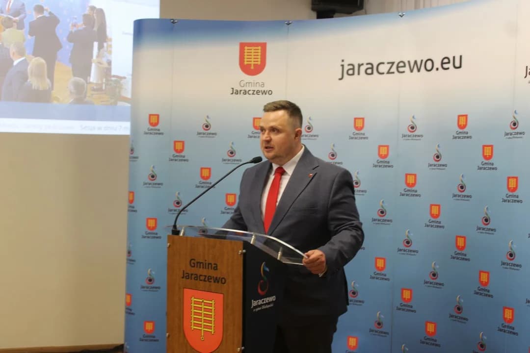 Ile zarabia Bartosz Banaszak - burmistrz Jaraczewa?