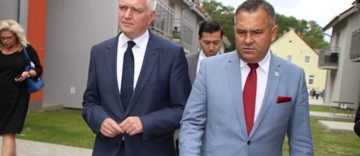 Burmistrz wkradł się w łaski wicepremiera. Co dostał w zamian?