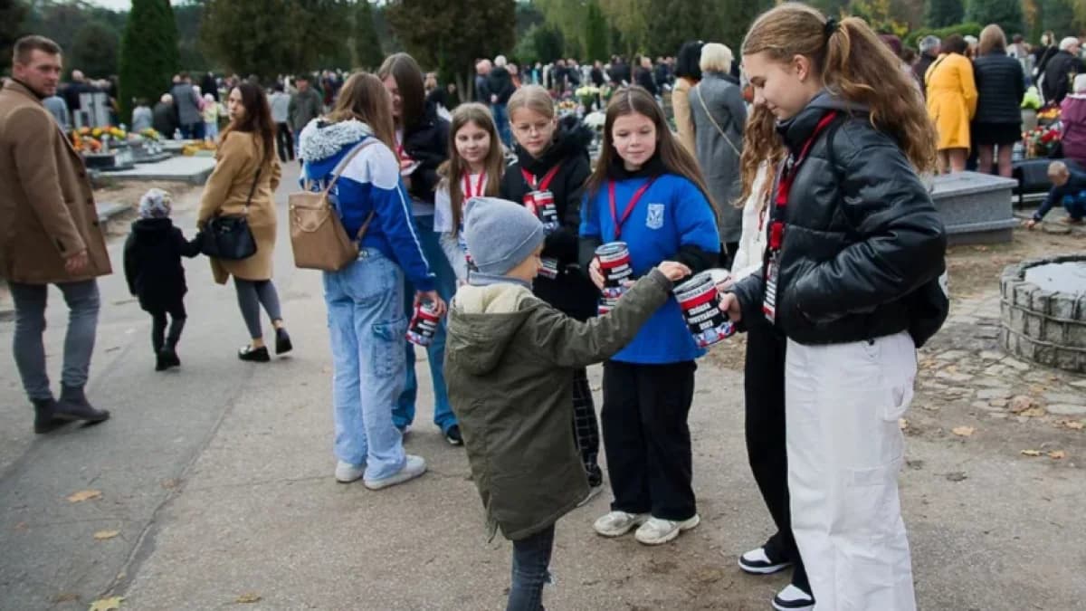 Nie zapominają o bohaterach. 13. kwesta w służbie pamięci o Powstańcach Wielkopolskich