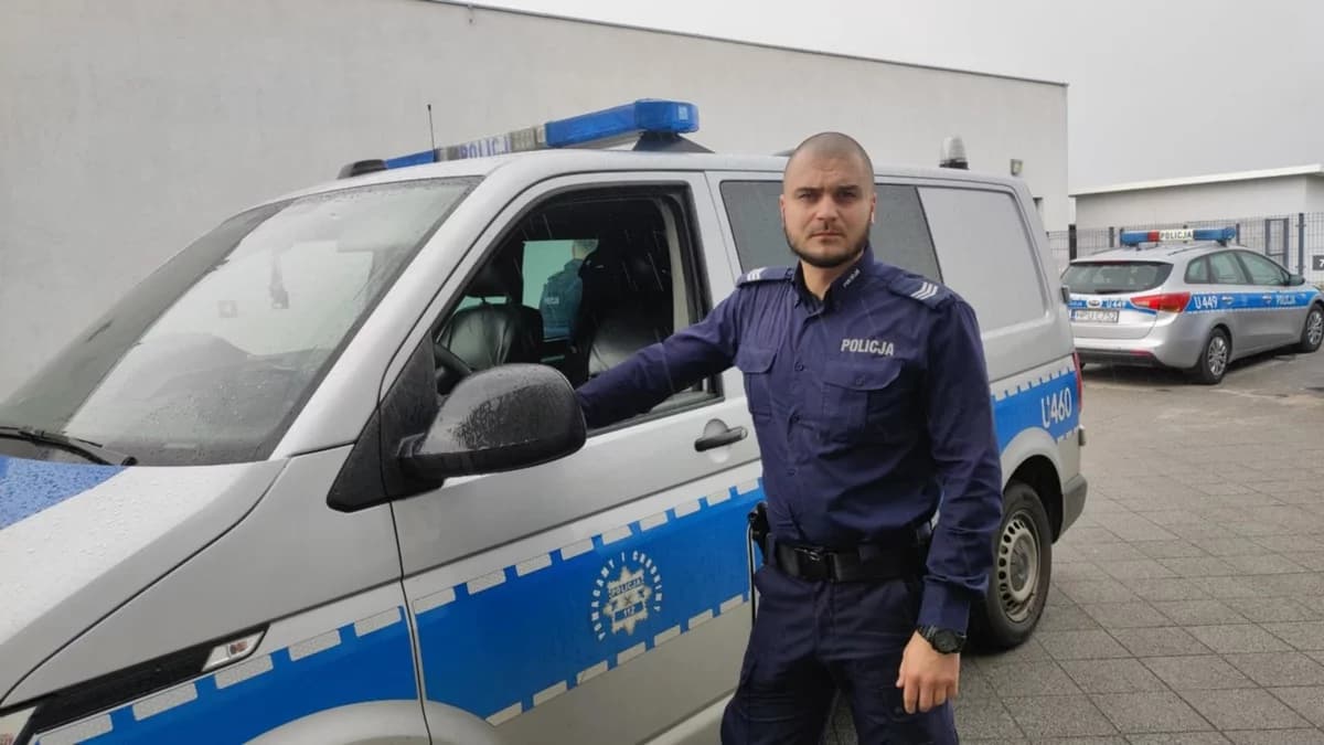 Leżała wyczerpana na podłodze w jednym z mieszkań w Jarocinie. Najpierw zareagowali sąsiedzi, a potem policja