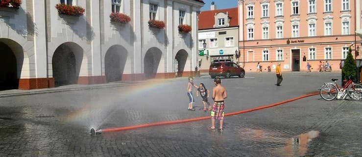 W Krotoszynie fontanna, w Gostyniu kurtyny, a w Jarocinie?