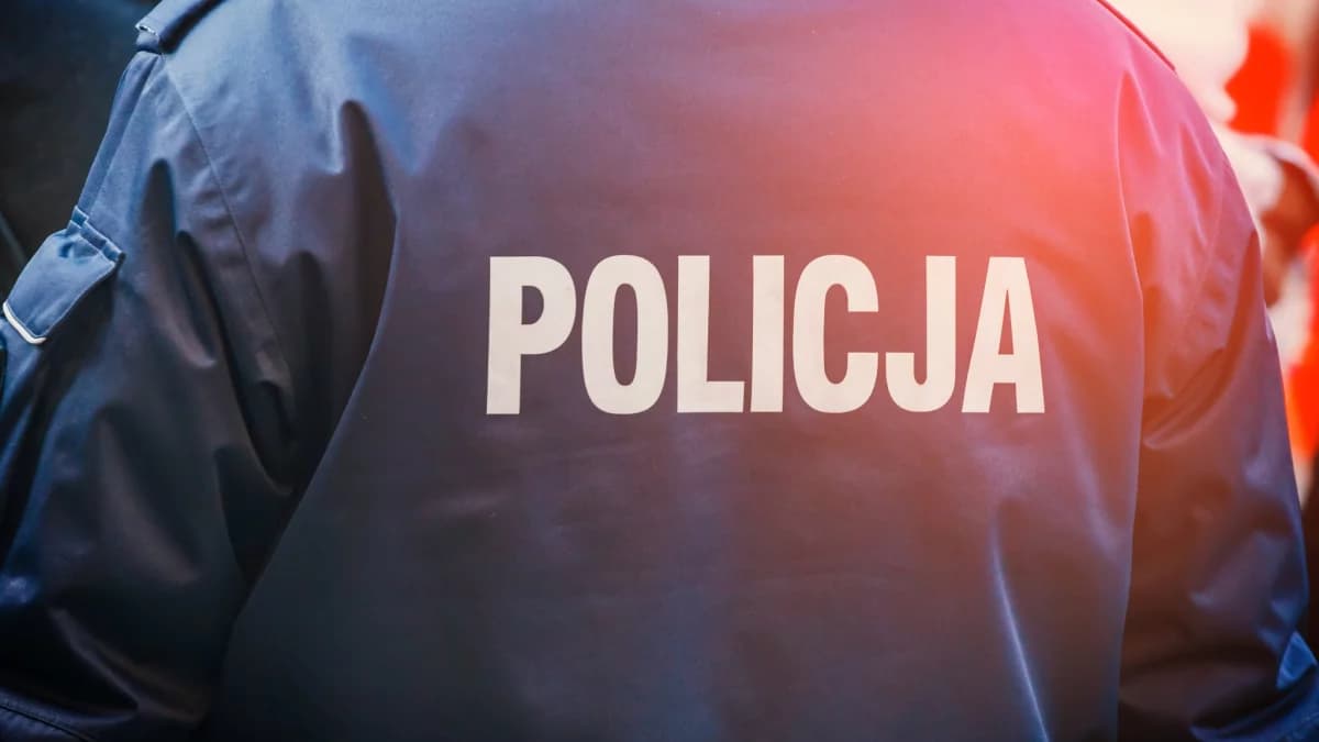 Fałszywy bankowiec okradł emerytkę pod Jarocinem. Straciła kilkadziesiąt tysięcy zł