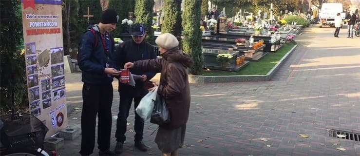 Kibice zbierają pieniądze na renowację grobów powstańców