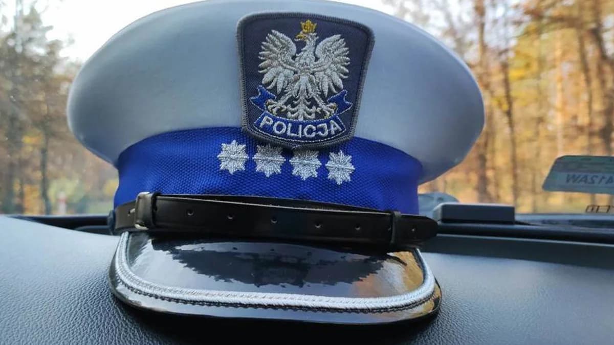 Policyjna akcja „Truck & Bus” w Jarocinie i okolicy. Funkcjonariusze skontrolowali ponad 30 ciężarówek