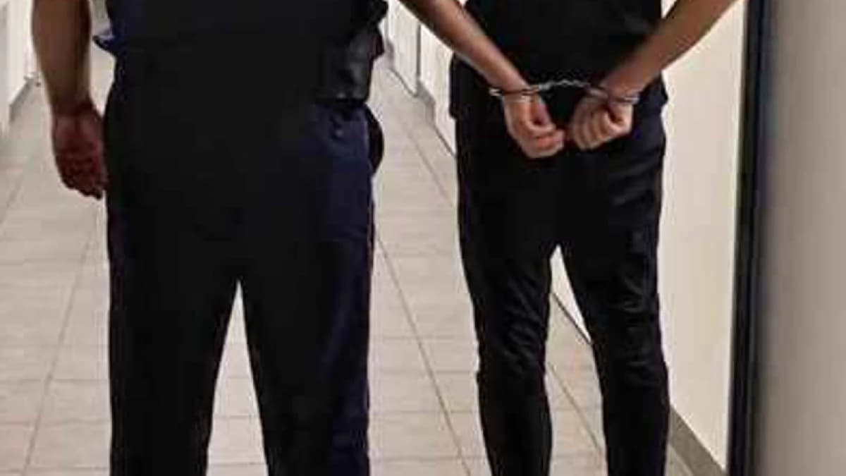 Brutalny rozbój w Jarocinie. Bili, grozili nożem, a nawet spaleniem. Dwie osoby trafiły do aresztu