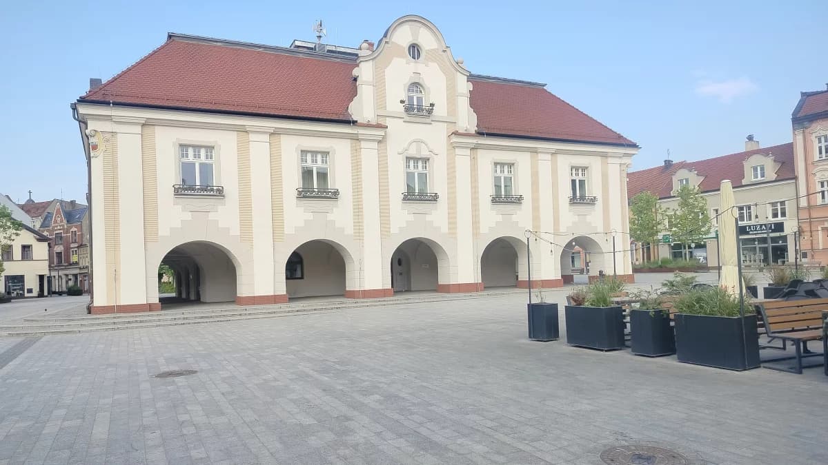 Smród w mieście wrócił. Mieszkańcy wskazują różne źródła. Jest stanowisko WCR