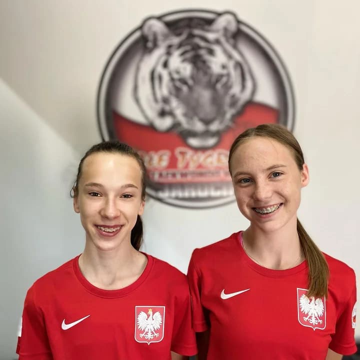 Dwie taekwondzistki Białych Tygrysów wystąpiły w Mistrzostwach Świata Juniorów w Bułgarii! Jak im poszło?