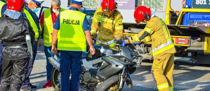 Jeżdżą bez prawa jazdy. Powodują wypadki, również śmiertelne wypadki. Nigdy nie powinno ich być na drodze