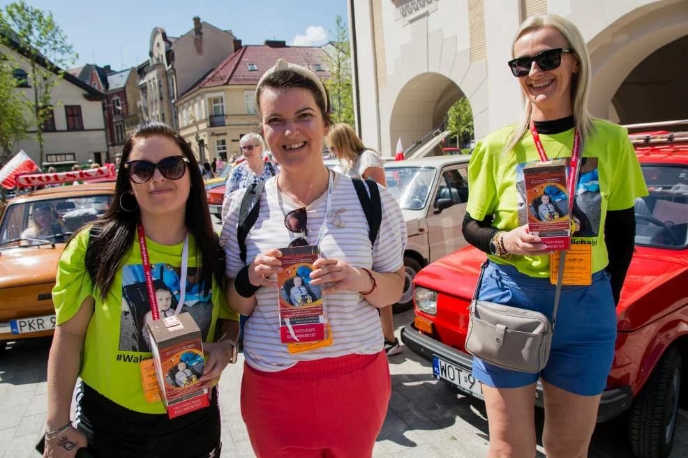 Pomogli Michałkowi w czasie I Zlotu Pojazdów Zabytkowych "Biało-Czerwona Parada". Ile udało się zebrać?