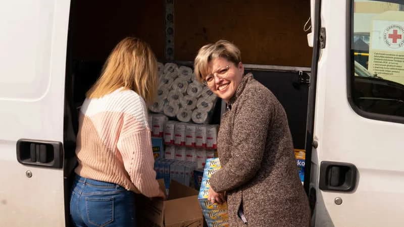 Japończycy pomogli Ukraińcom, którzy schronili się na terenie Jarocina