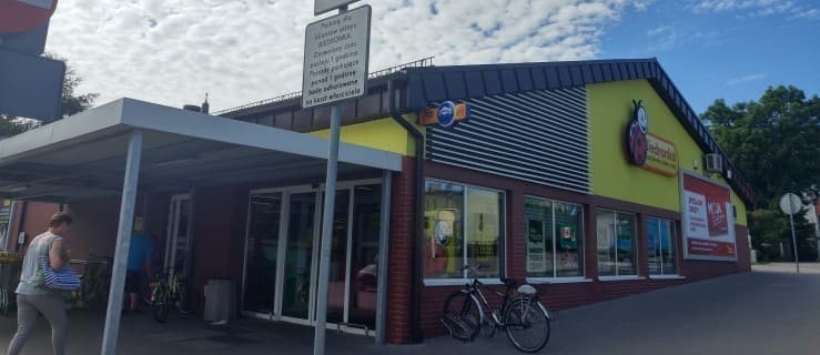 Biedronka otworzy swoje sklepy w nocy. Co z marketami w Jarocinie?