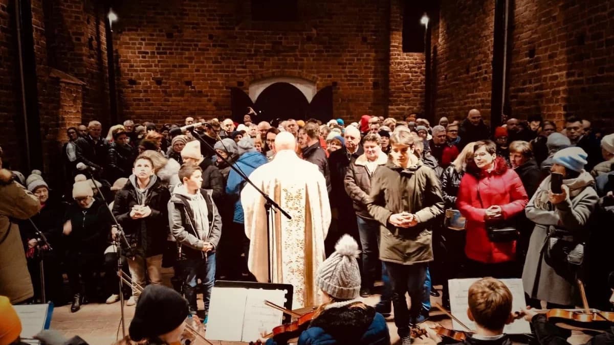 Dlaczego Boże Narodzenie świętujemy 25 grudnia? Czy Jezus narodził się w najdłuższą noc roku?