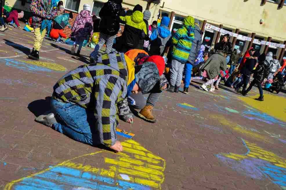 Niepubliczna Szkoła Podstawowa w Jarocinie całym sercem za Ukrainą