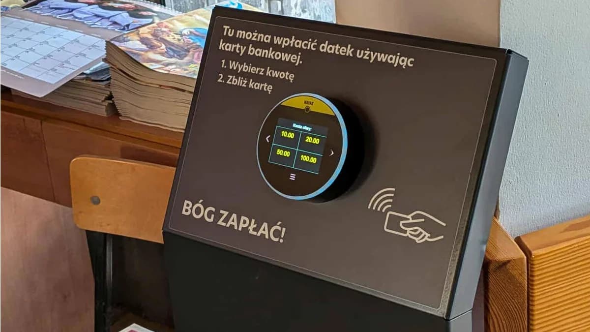 W kościele zamontowano pierwszy w mieście wpłatomat: "Wchodzimy w XXI wiek"