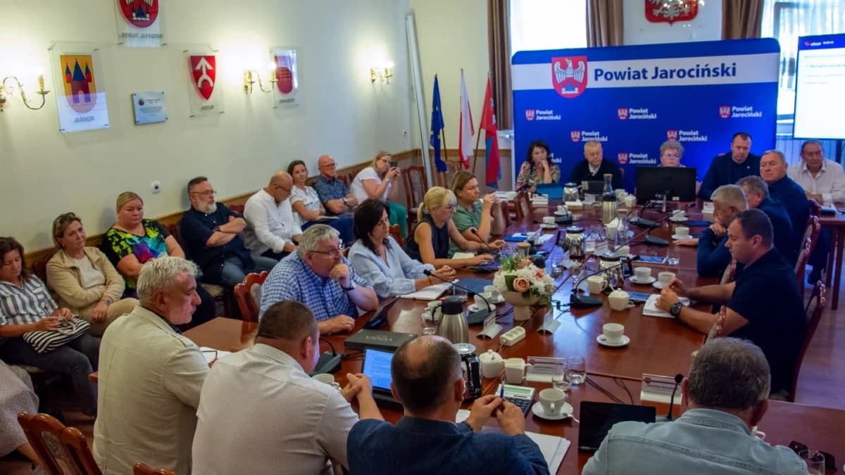 Debata o sytuacji jarocińskiego szpitala. Każdy może wziąć udział [AKTUALIZACJE, ZDJĘCIA]