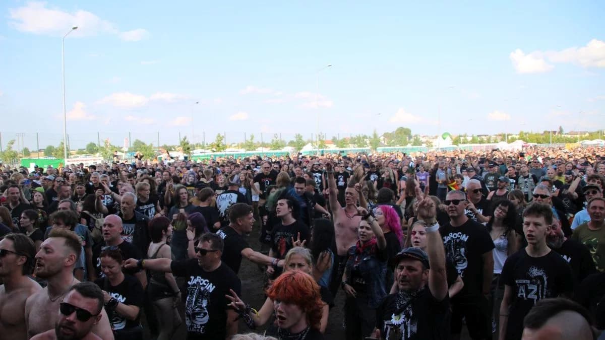 Sobota na Jarocin Festiwal 2026. Na scenach jubileusze, debiuty i wielkie powroty [AKTUALIZACJE, ZDJĘCIA, WIDEO]