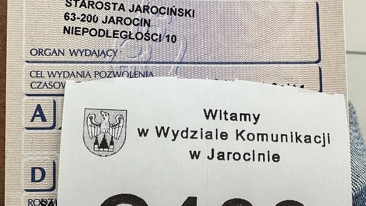 ZAREJESTRUJEMY auto bez wizyty w referacie komunikacji? Ministerstwo zapowiada zmiany
