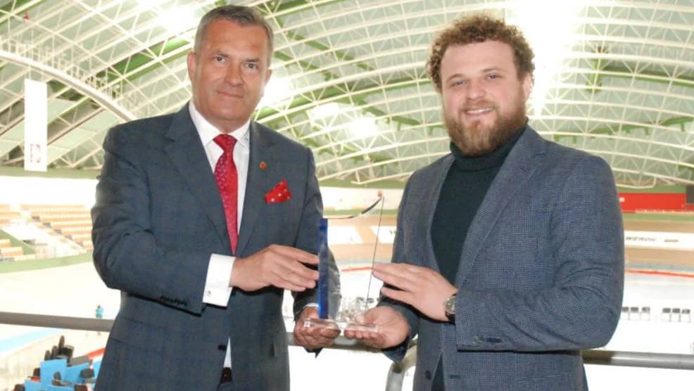Burmistrz Jarocina Adam Pawlicki nagrodzony za nazwę Alei Światowego Dnia Roweru. Będzie też na plakacie