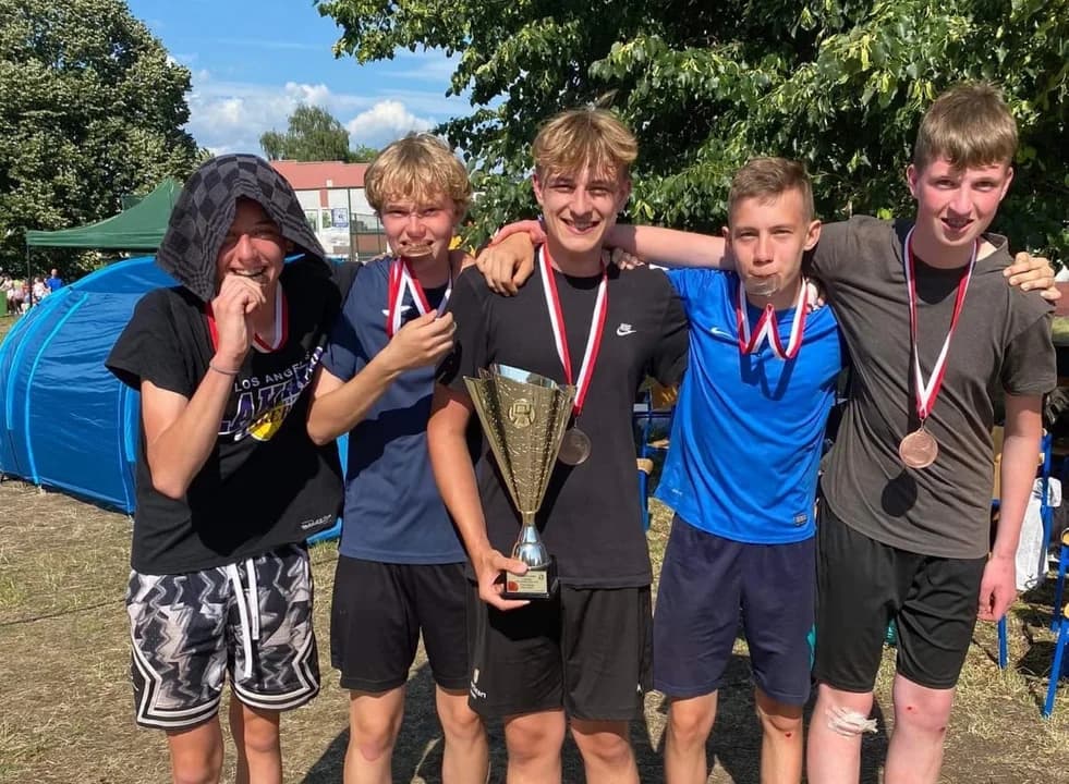 "Dziki" z Jarocina na podium w Kościanie