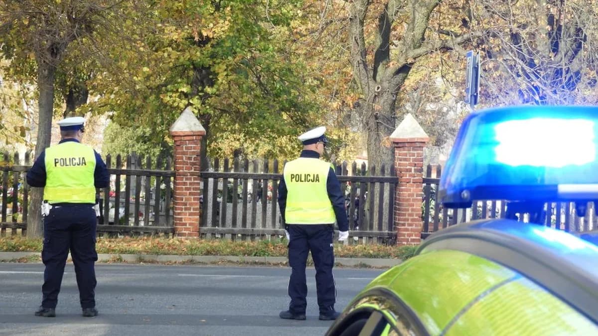 Policja podsumowała akcję Znicz 2025. Niestety znów pijani na drogach [ZDJĘCIA]