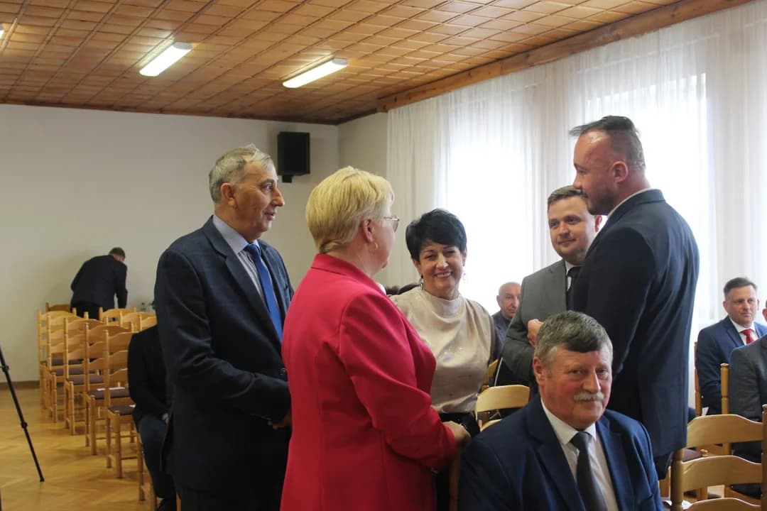 Nowo wybrani radni jaraczewskiej rady spotykają się na pierwszym posiedzeniu w rozpoczynającej się kadencji [AKTUALIZACJA]