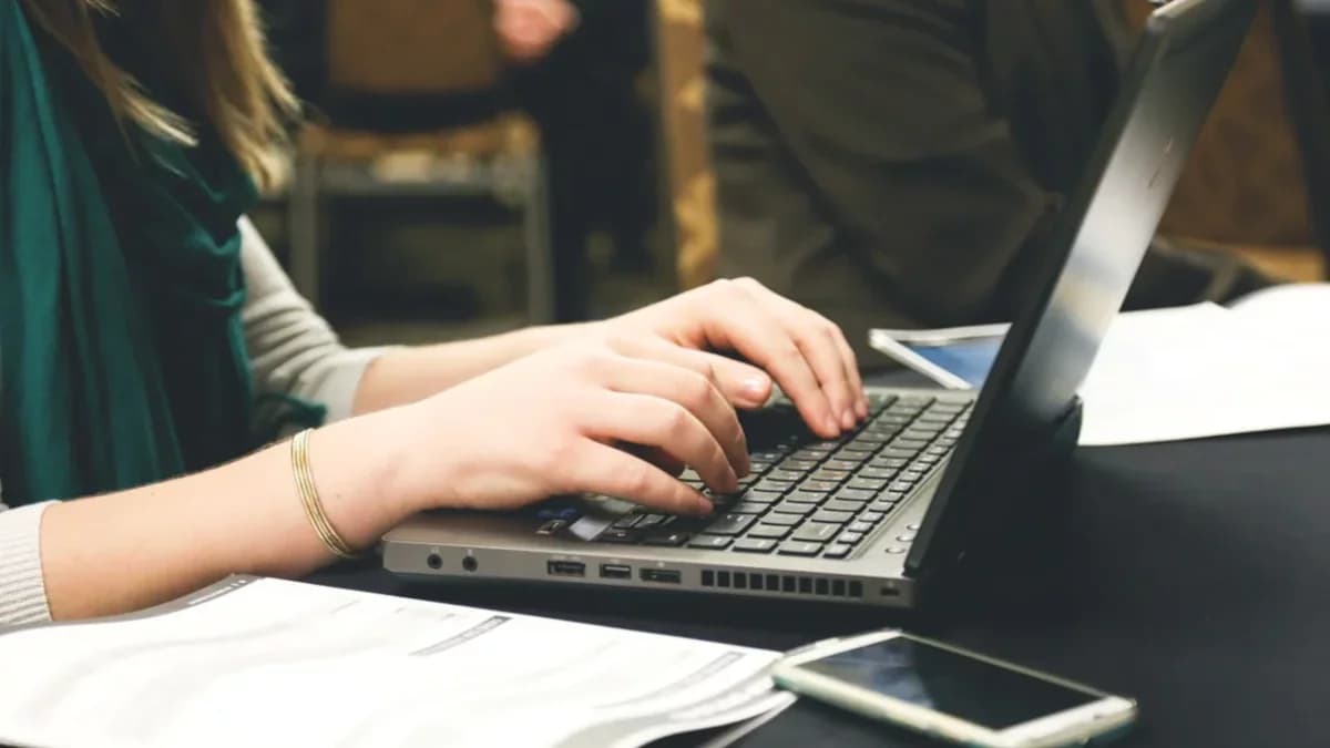 Trwa okres rozliczeń z urzędem skarbowym. Coraz bardziej popularna staje się usługa Twój e-PIT [SONDA]