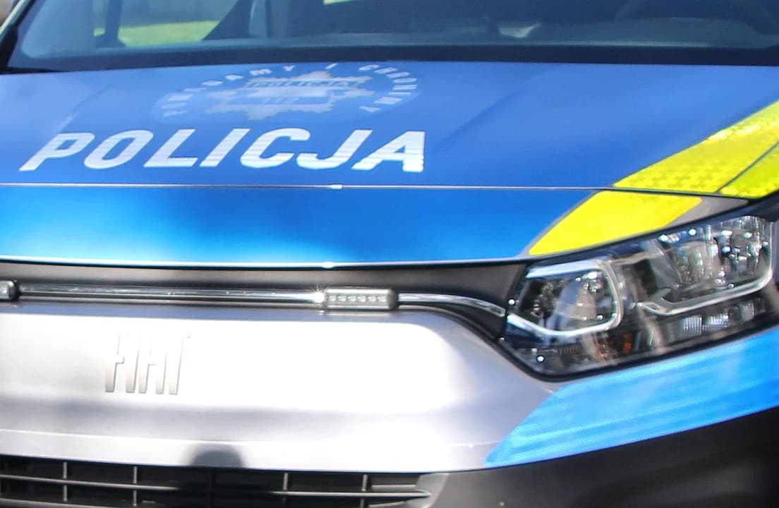 Jechał pijany. Inni kierowcy zablokowali mu drogę