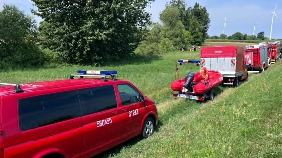 Tragiczny finał poszukiwań w sąsiednim powiecie. Strażacy wyłowili ciało młodej kobiety