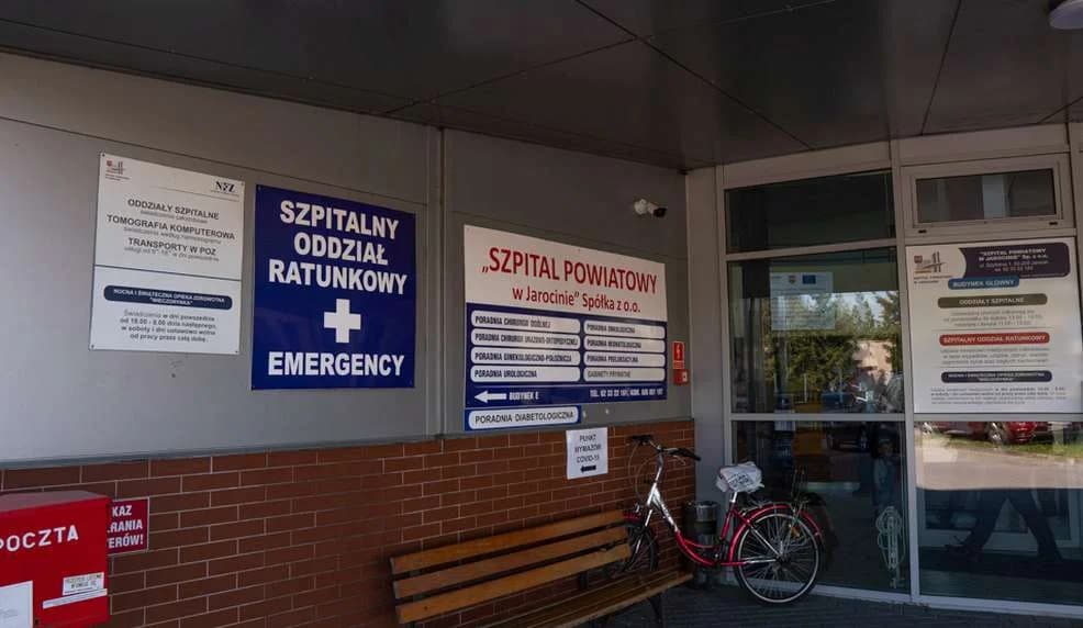 Szpital Powiatowy w Jarocinie umożliwia odwiedziny pacjentów. Są jednak pewne warunki [ZDJĘCIA]