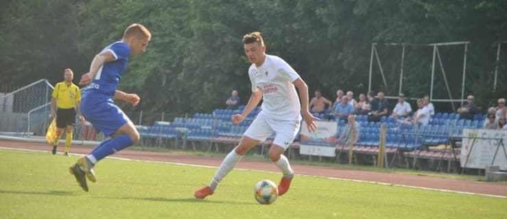 Podział punktów w meczu Jaroty z Kotwicą (ZDJĘCIA)