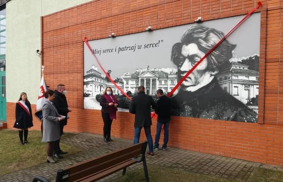 Dzień Patrona Szkoły i odsłonięcie nowego muralu w Żerkowie