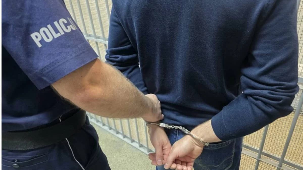 Siekierą groził bratu. Było o włos od tragedii, musiała wkroczyć policja