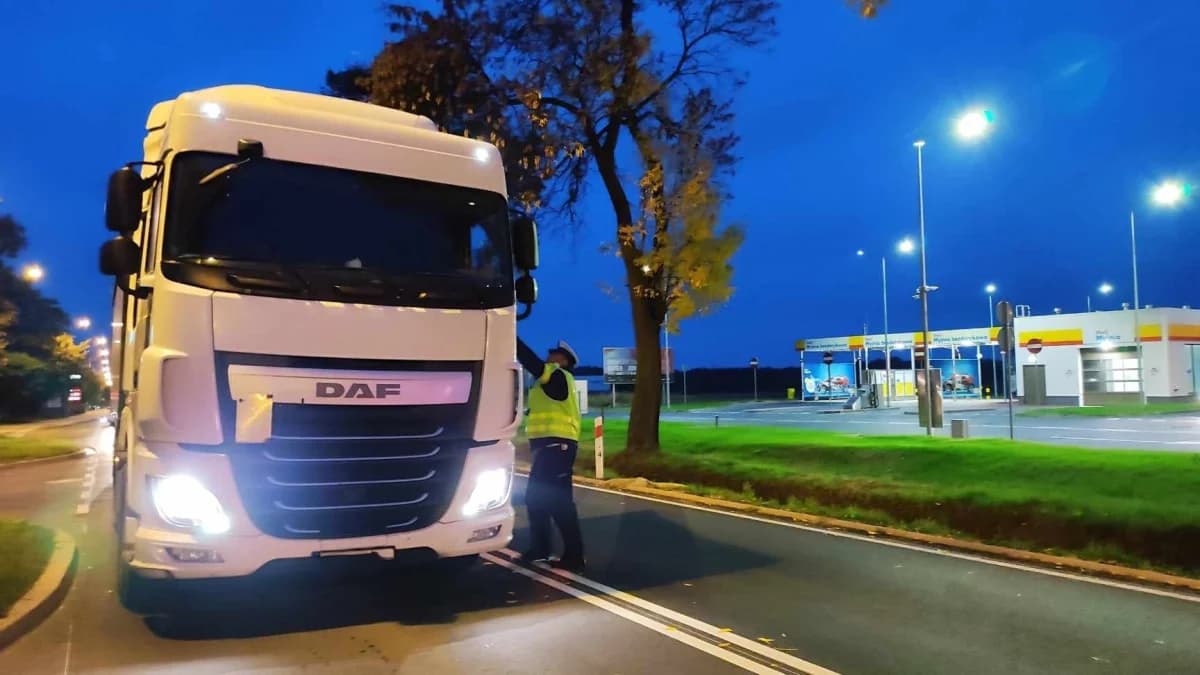 Akcja „Trzeźwość” w Jarocinie i okolicy. Policjanci sprawdzili ponad 1.300 kierowców. ZNAMY Wyniki