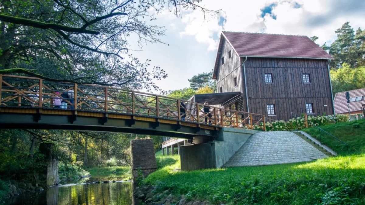 Urodzinowy weekend w Młynie nad Lutynią. Były podchody, spotkanie z historią i muzyka na żywo (ZDJĘCIA)