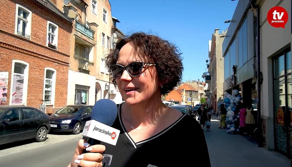 Niesamowite wspomnienia jarociniaków na Dzień Dziecka [SONDA WIDEO]