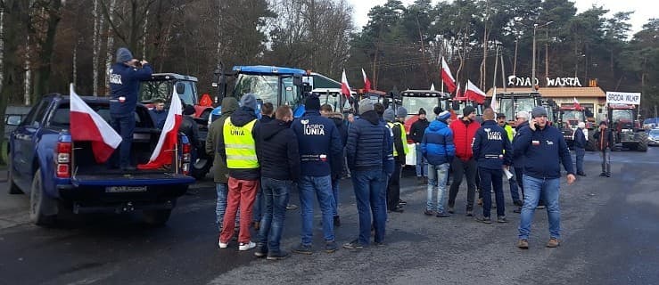 Protest rolników na krajowej "jedenastce". ZOBACZ, jak wygląda akcja protestacyjna [WIDEO, GALERIA]