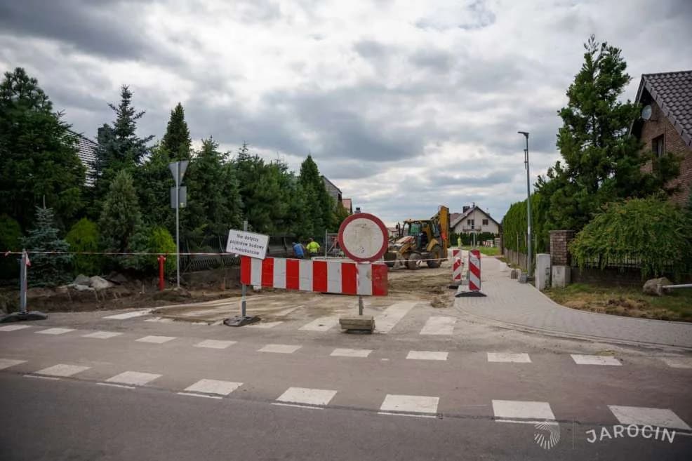 Przebudowują drogi w ramach specjalnego programu. Które w tym roku? [ZDJECIA]