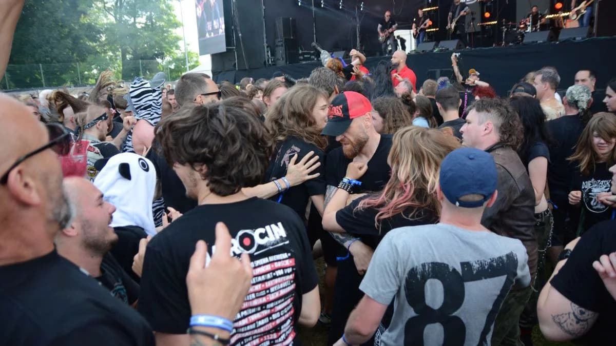 Tak się bawicie na Jarocin Festiwal 2025 [ZDJĘCIA, WIDEO]