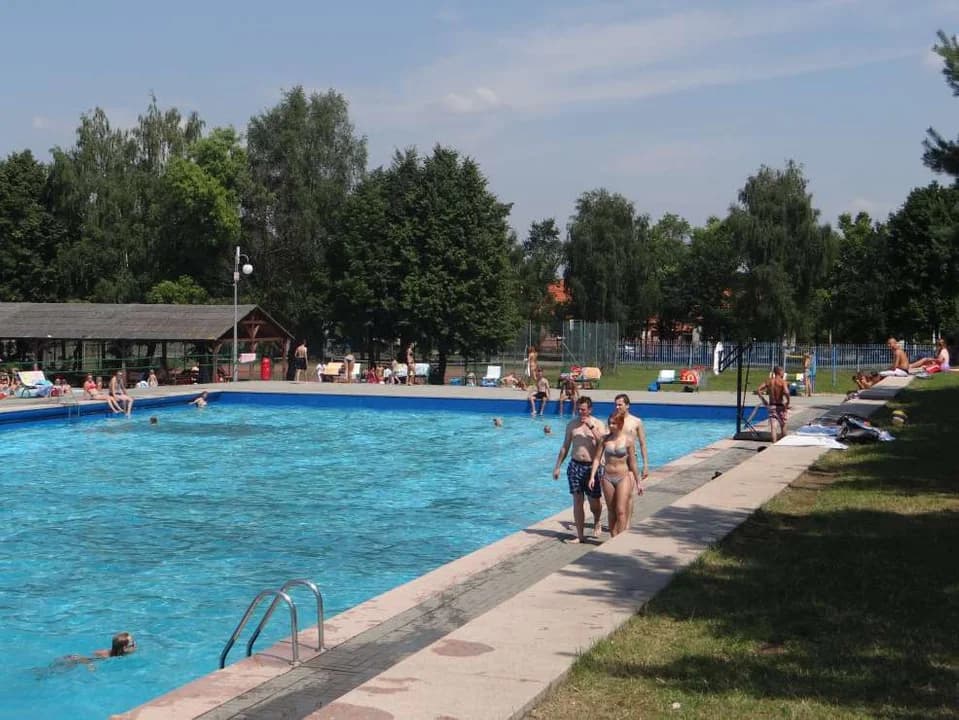 Sezon zbliża się wielkimi krokami. Co z odkrytym basenem w Jarocinie? [ZDJĘCIA]