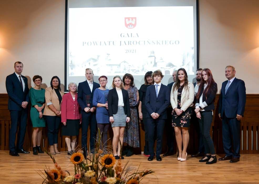 Gala Powiatu Jarocińskiego. Doceniono najzdolniejszych i zasłużonych [ZDJĘCIA]