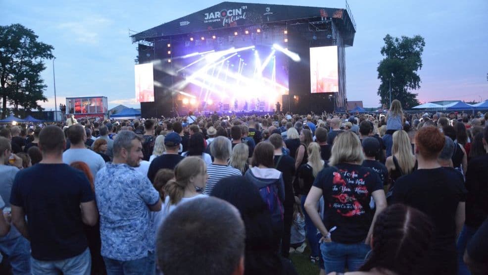 Jarocin Festiwal 2021. Dzień pierwszy. Relacja na żywo [AKTUALIZACJE, FOTO, WIDEO]