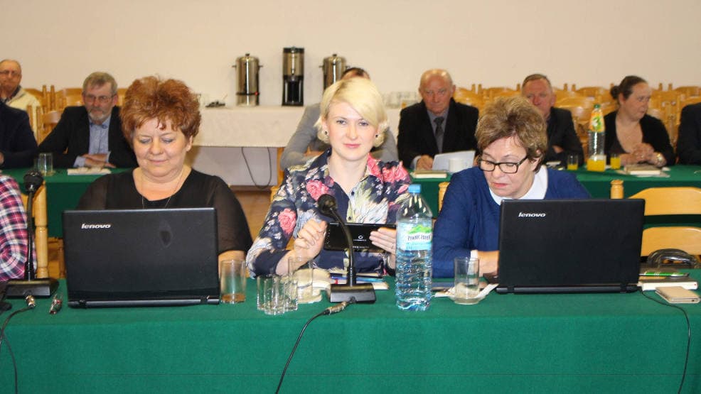 Radna znalazła pracę w gminnej jednostce. Jej posada budzi komentarze i podejrzenia