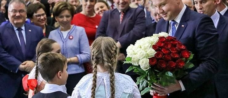 9-letnia Marysia z Tarc na prywatmnej wizycie u pary prezydenckiej [ZDJĘCIA, WIDEO]