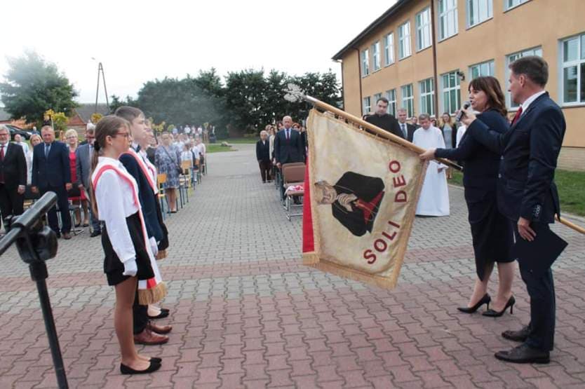 Prymas Tysiąclecia patronem szkoły [ZDJĘCIA]
