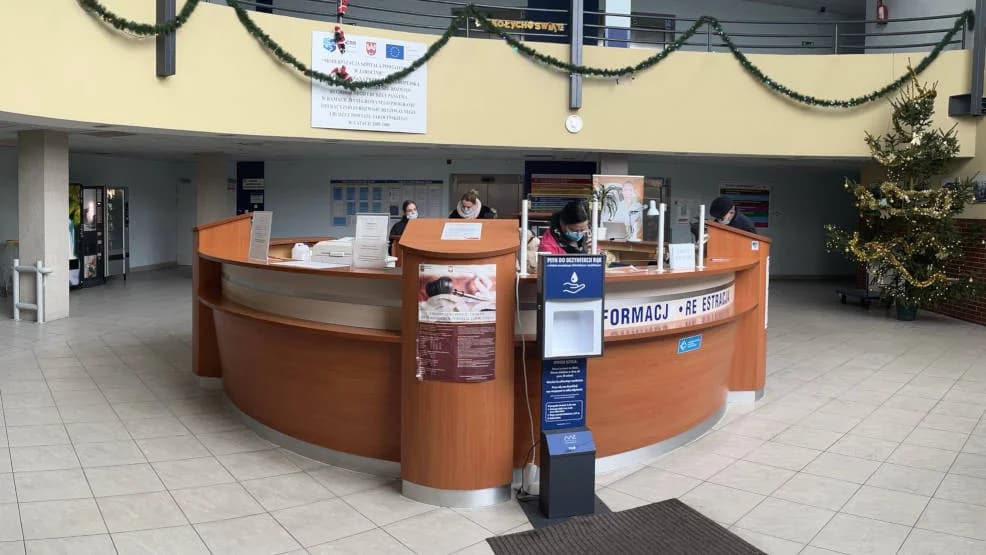 Mimo pandemii i związanych z nią ograniczeń jarociński szpital pracuje pełną parą