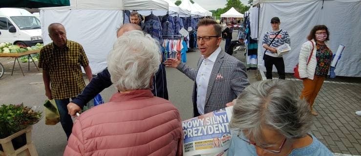 WYBORY 2020. Poseł KO PO i radny PO robią kampanię Rafałowi Trzaskowskiemu w Jarocinie