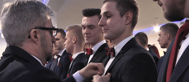 Studniówka w ZSP-B w Tarcach [WIDEO]