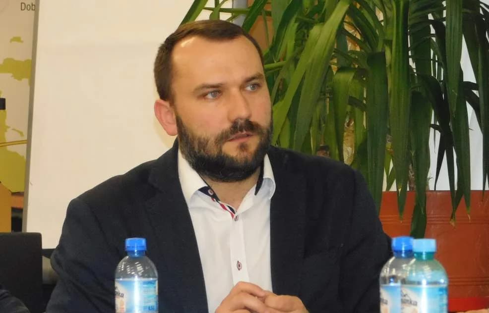 Żerków. Burmistrz z podwyżką i wyrównaniem od sierpnia