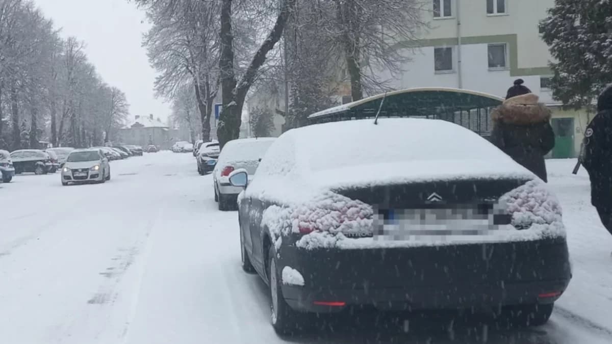 Gmina Jarocin ogłosiła przetarg na zimowe utrzymanie dróg, parkingów i chodników [MAPA]