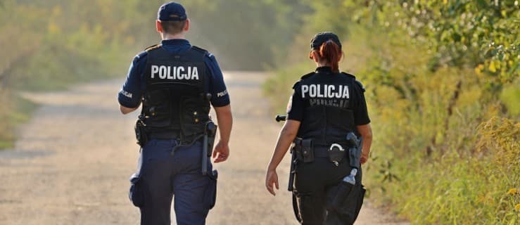 Groził, że się zabije. Policja podjęła poszukiwania. Znaleziono go w nocy w lesie. Trafił do szpitala